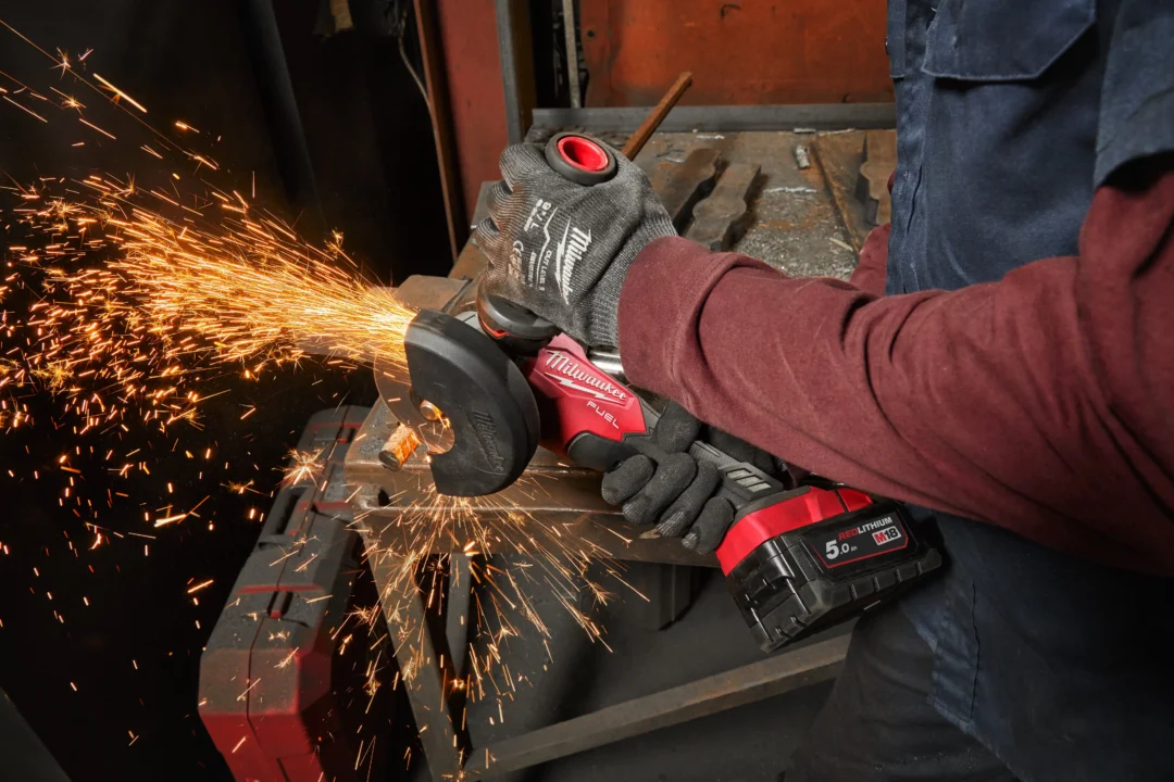 Milwaukee M18 FSAG125X-502X akumulatorska kutna brusilica - Slika 4