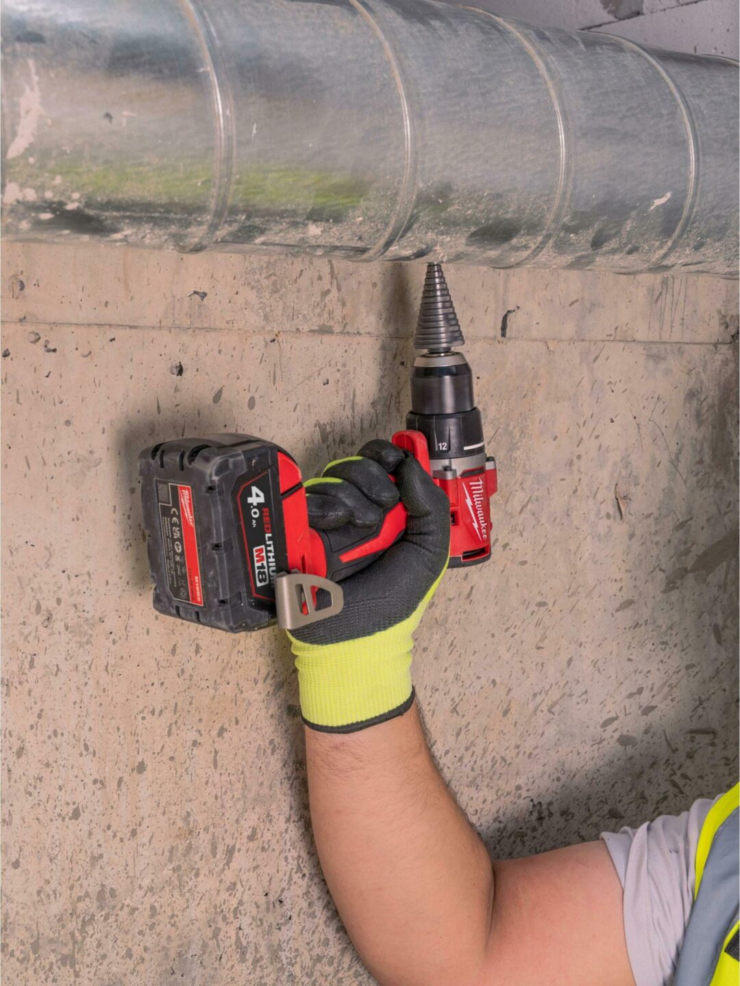 Milwaukee M18CBLDD-402C akumulatorska bušilica - Slika 4