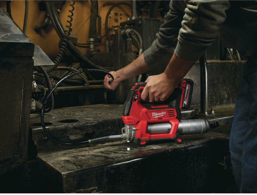 Milwaukee M18 GG-201C akumulatorska mazalica - Slika 4