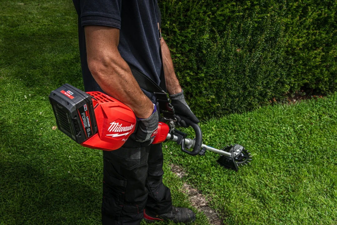 Milwaukee M18 FOPHLTKIT-0 akumatorska baza trimer - Slika 3