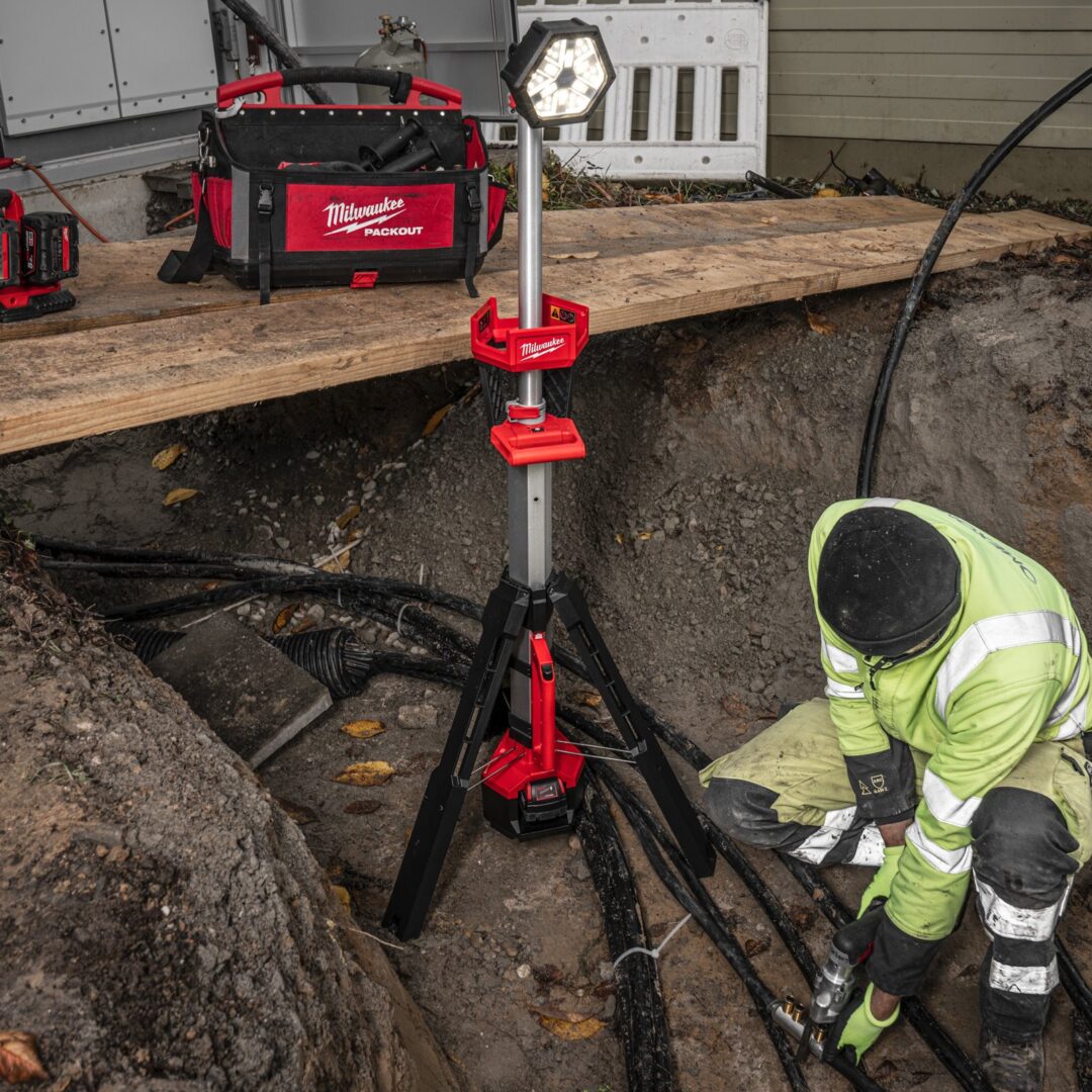 Milwaukee M18SAL2 0 aku. led svjetiljka alati matic 881397853 Alati Matić Alati vrhunske cijene i kvalitete