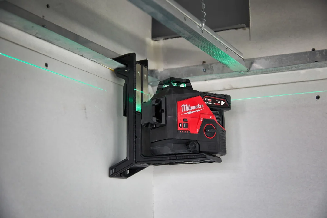 Milwaukee M12 3PL-401C akumulatorski laserski nivelir - Slika 2