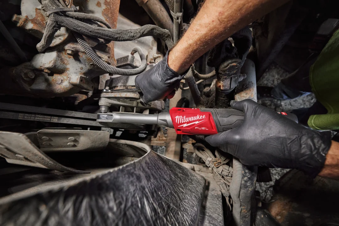 Milwaukee M12FPTR-202X akumulatorska prolazna račna - Slika 4