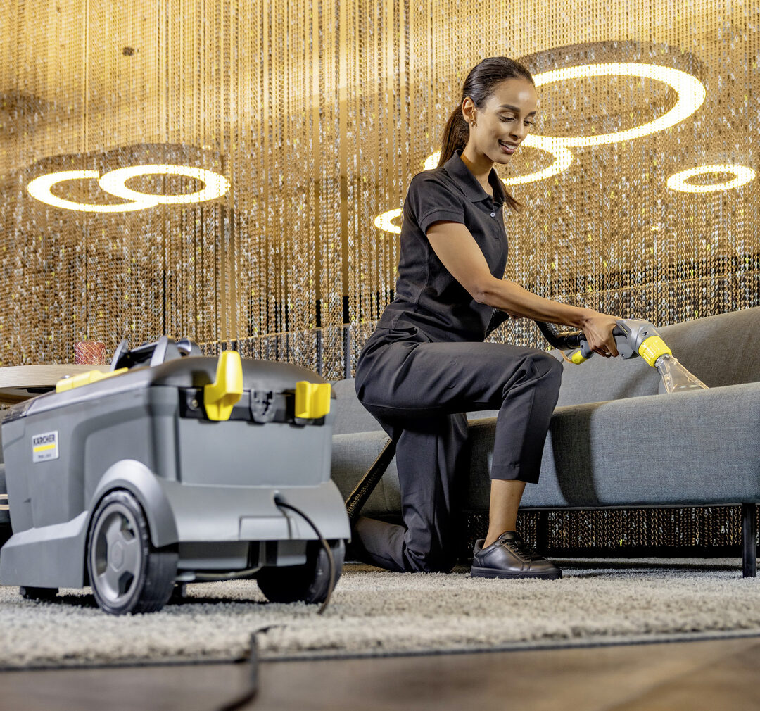 karcher Puzzi 101 Professional cistac tapeciranih povrsina 1.100 130.0 alati matic 499220426 Alati Matić Alati vrhunske cijene i kvalitete