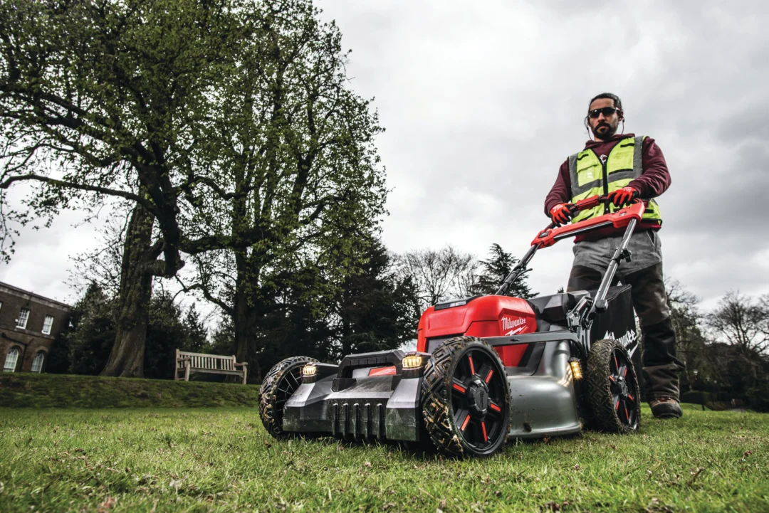 Milwaukee M18F2LM53-122 DB akumulatorska kosilica set - Slika 5