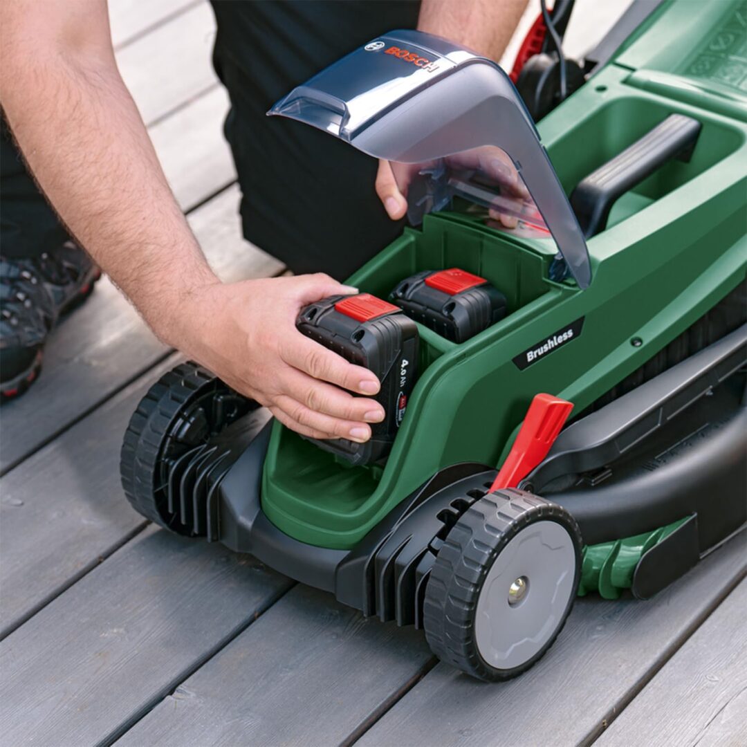 BOSCH aku kosilica UniversalRotak 2x18V-37-550 - Slika 5