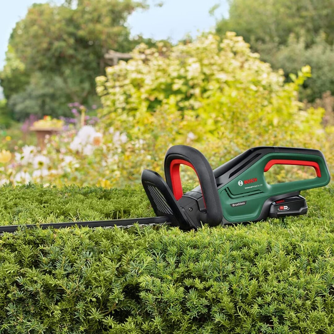 BOSCH aku škare za živicu UniversalHedgeCut 18V-55 1xAku 18V 2,5Ah - Slika 7