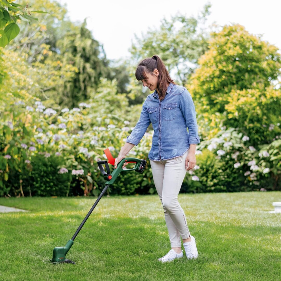BOSCH aku trimer za travu EasyGrassCut 18 - Slika 2