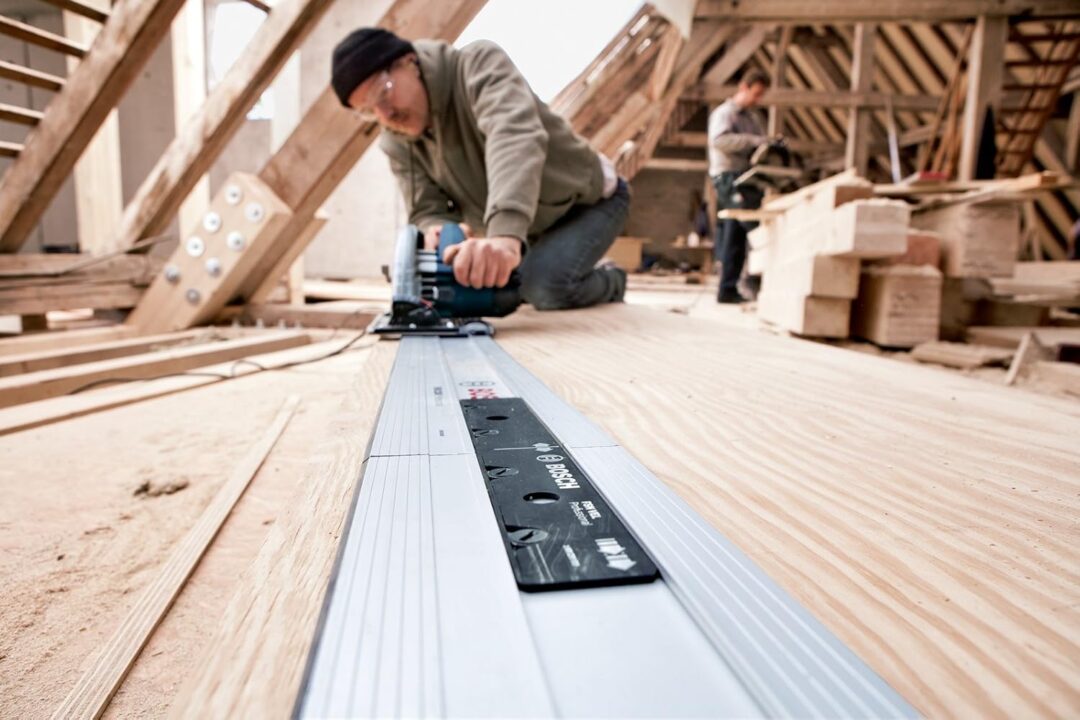 BOSCH ručna kružna pila GKS 65 GCE + L-BOXX - Slika 3