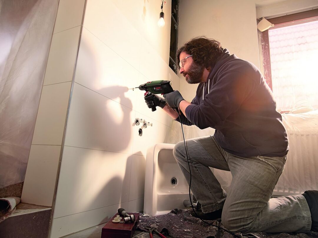 BOSCH udarna bušilica UniversalImpact 700 + kovčeg - Slika 3